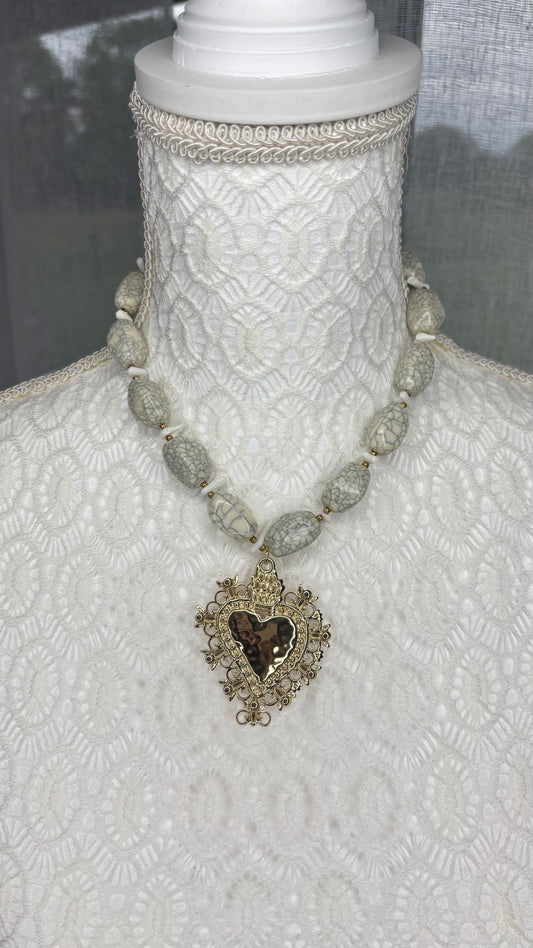 Collier Divina