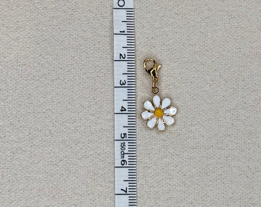 Charm Daisyla