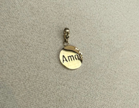 Charm Amor
