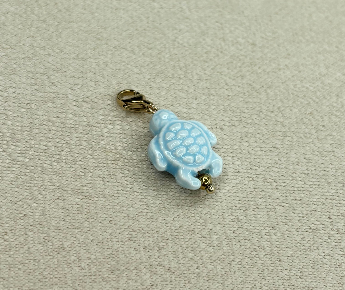 Charm Tortua