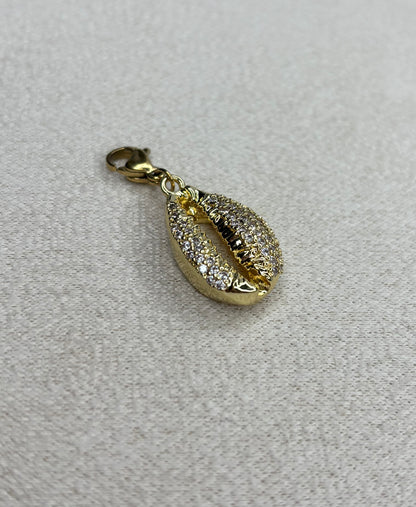 Charm Shellara