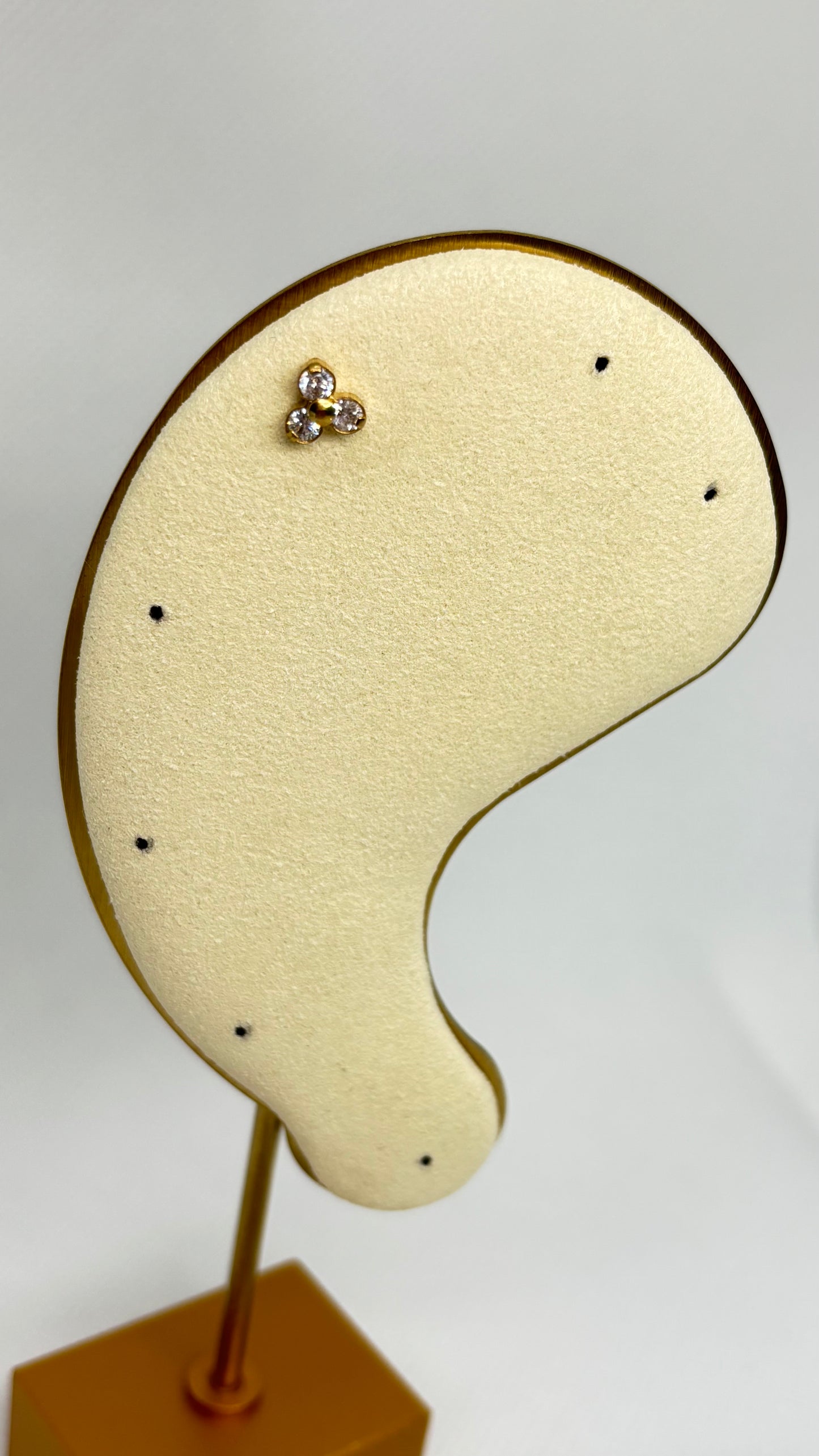 Piercing Glow11